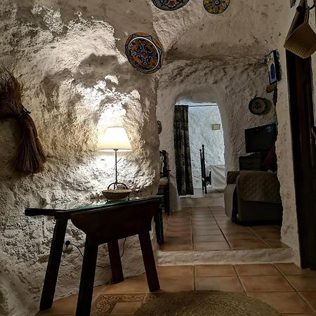 Cueva El Parral Guest House Pegalajar ภายนอก รูปภาพ