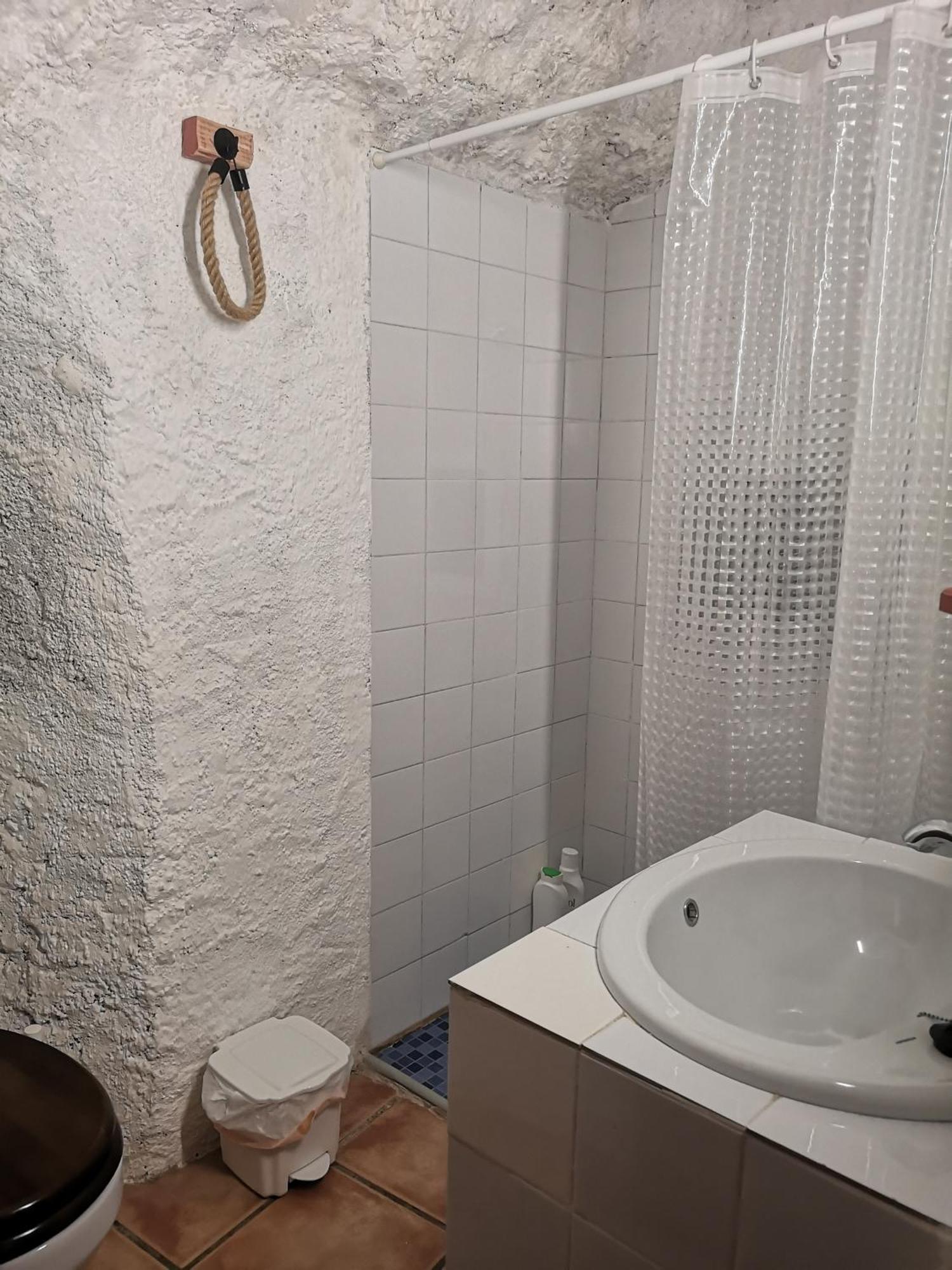 Cueva El Parral Guest House Pegalajar ภายนอก รูปภาพ